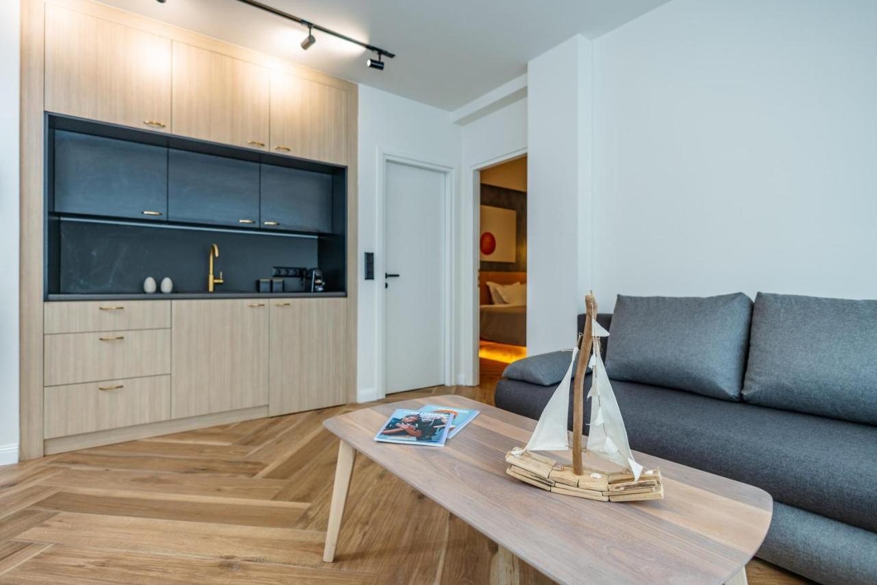 Apartment Triple A - 3 Squares - Free Parking!