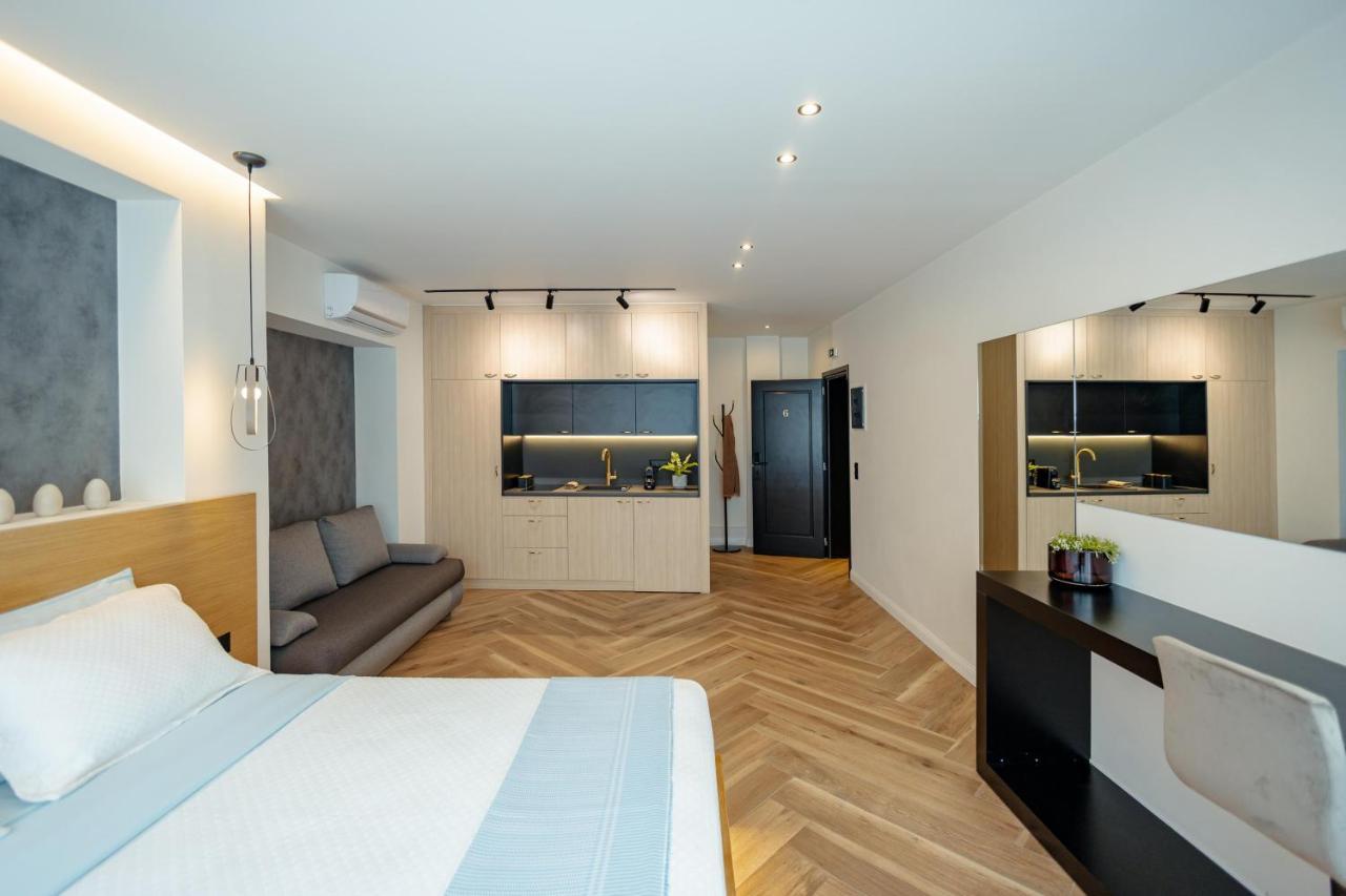 Appartement Triple A - 3 Squares - Free Parking! Athene